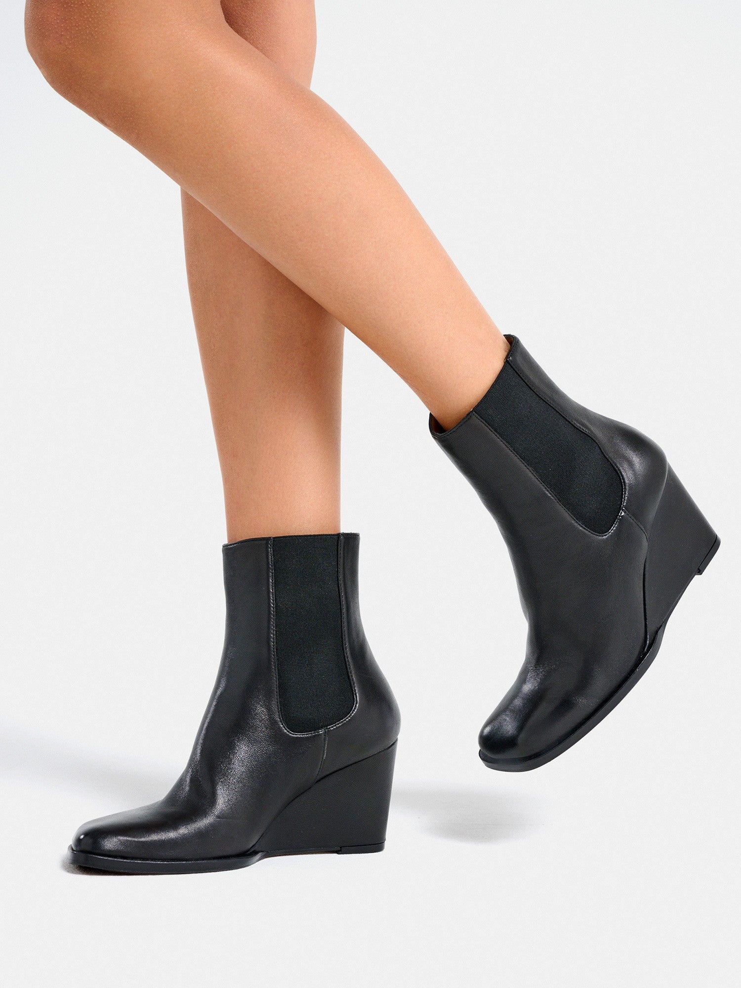 How Do I Choose the Right Ankle Boots?