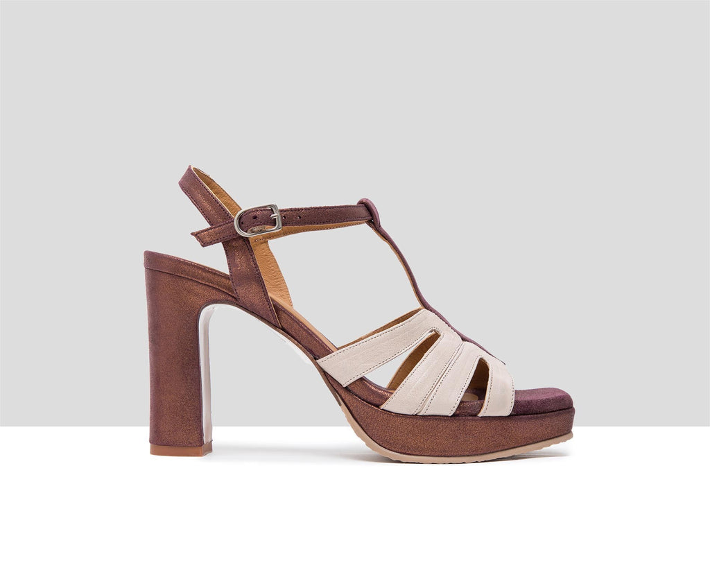 Sandalo da donna in pelle con tacco alto. Fabiola