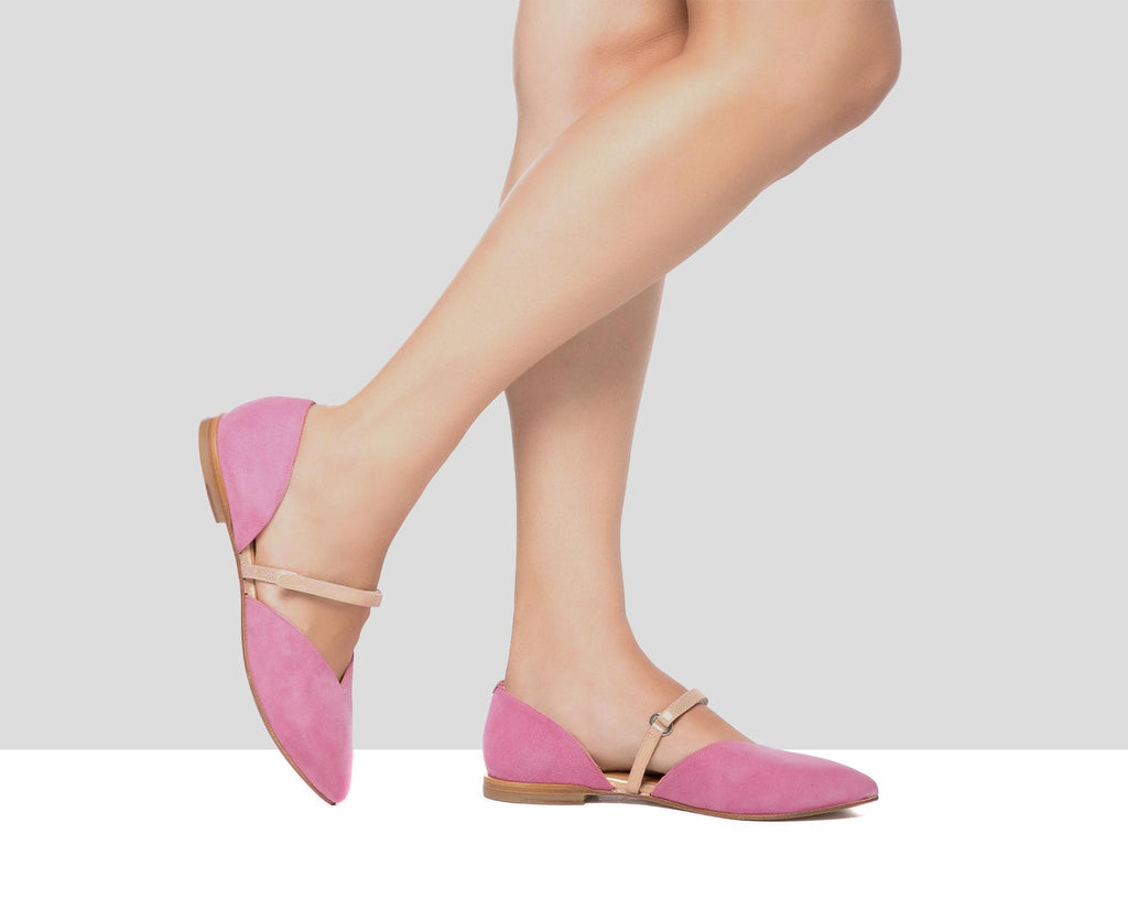 Scarpa da donna in pelle con tacco basso. Frits