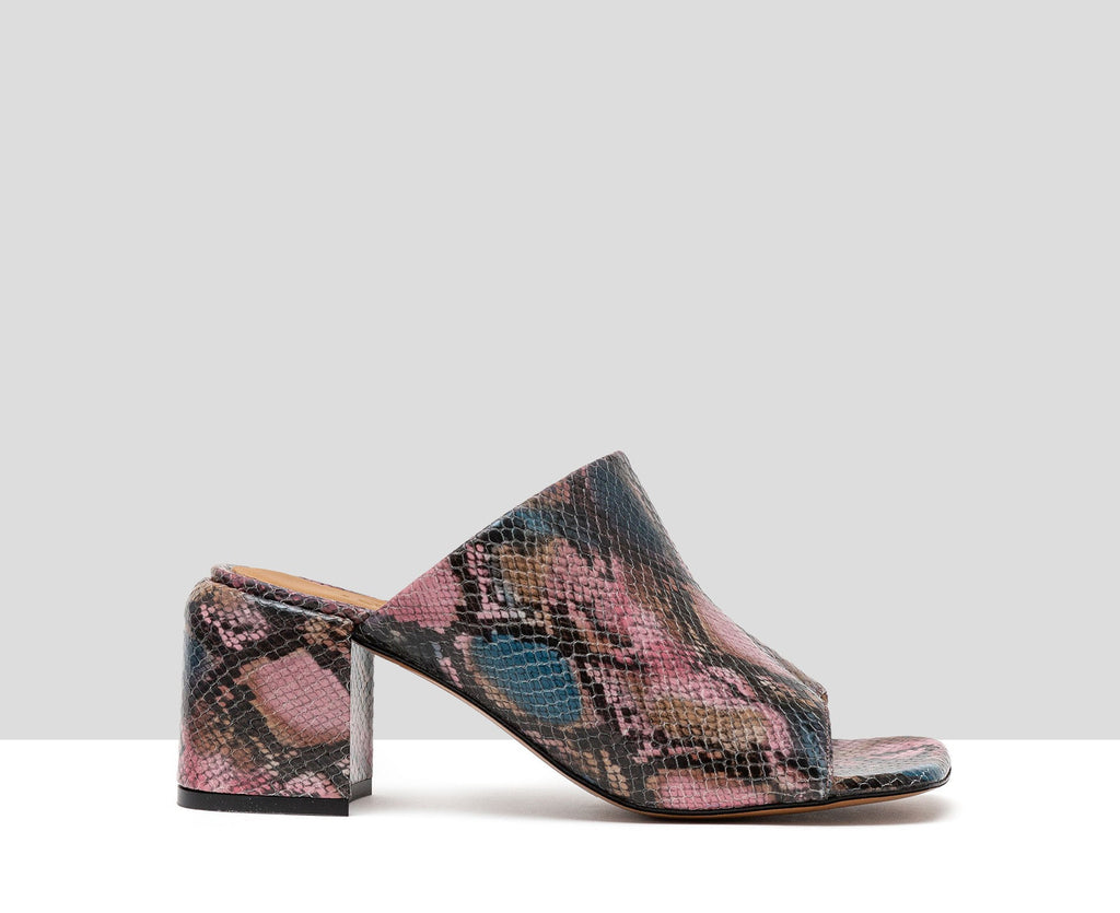 Women's leather sandal with a medium heel. Hetty