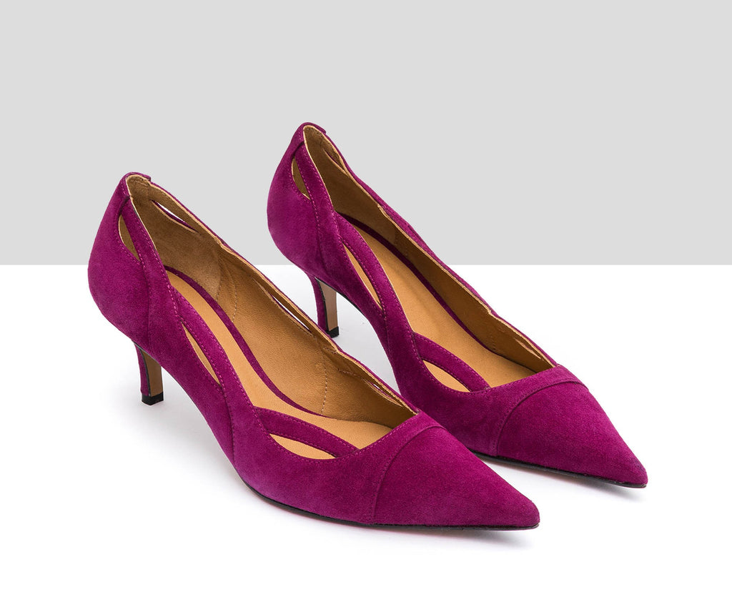 Scarpa da donna in pelle con tacco medio. Ilvy