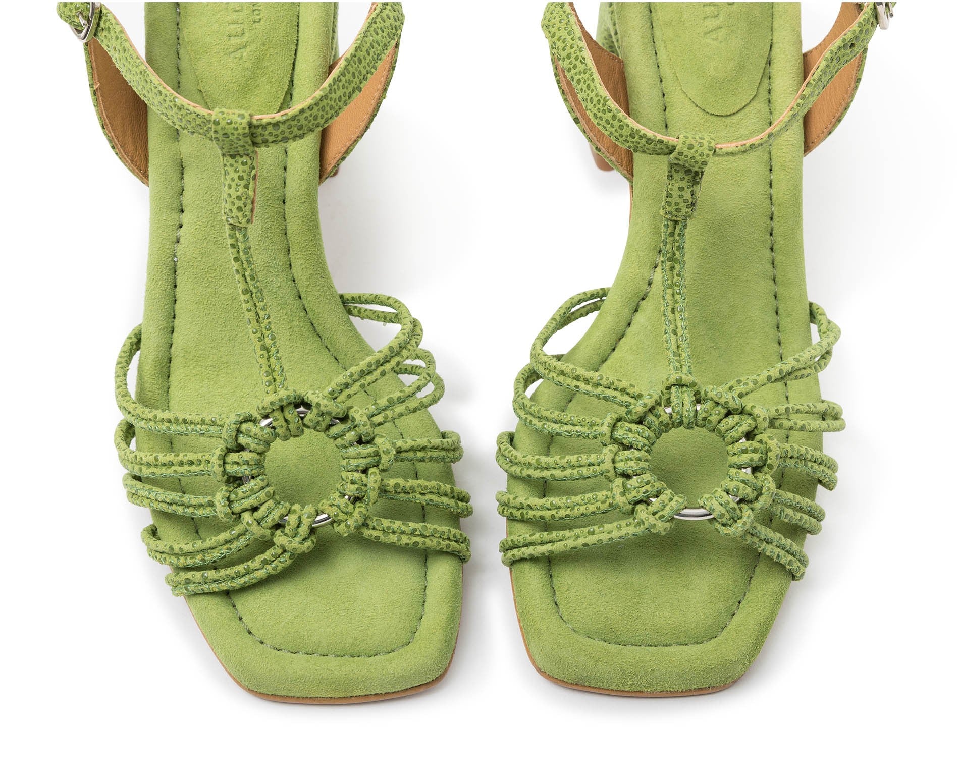 Women's leather sandal with a high heel. Jarisa