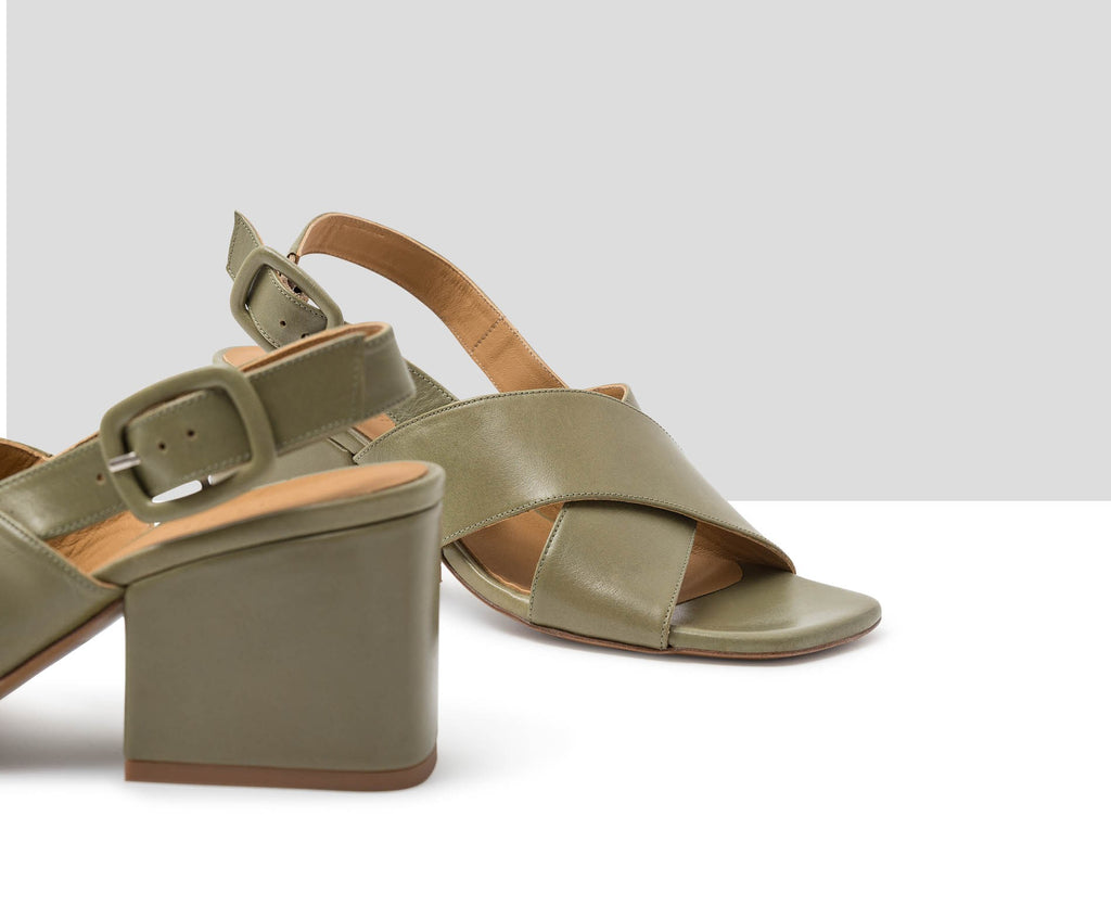 Women's leather sandal with a mid-heel. Jacobi