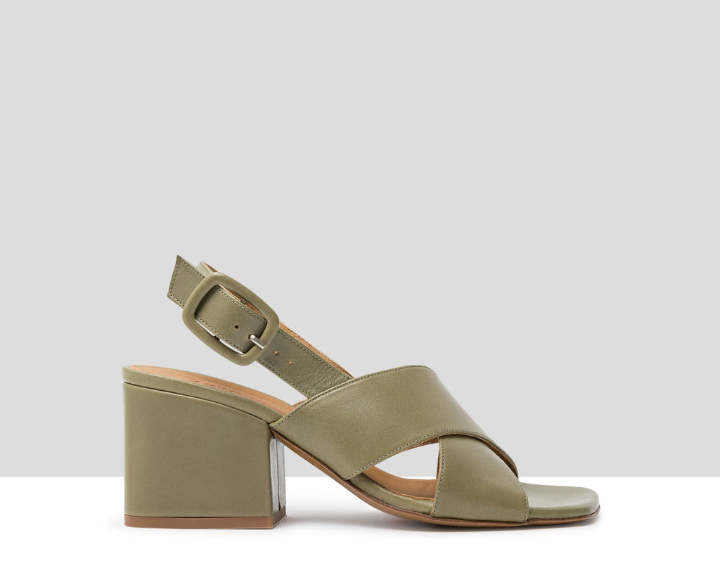 Women's leather sandal with a mid-heel. Jacobi