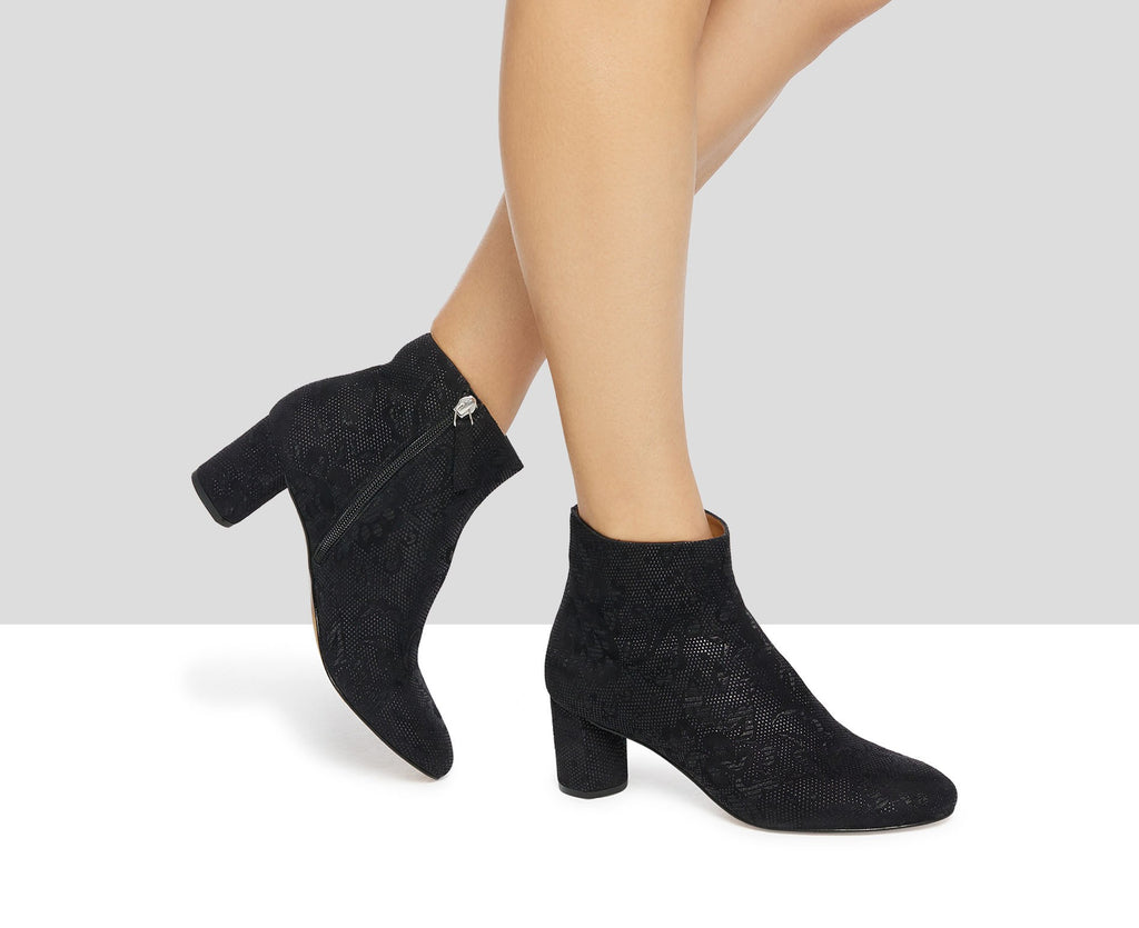 Botín de mujer en piel con tacón medio. Kasie