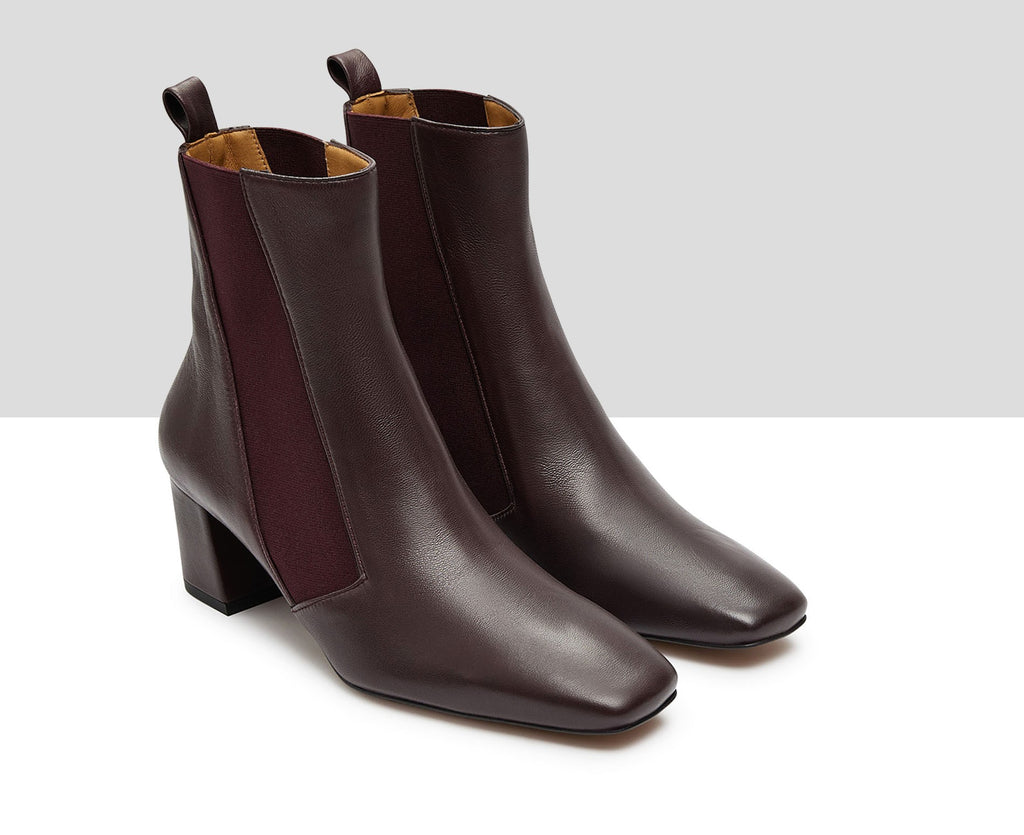 Botín de mujer en piel con tacón medio. Kyria