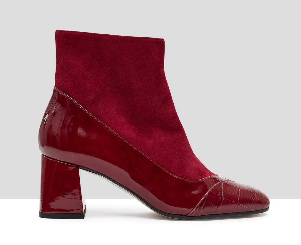 Botín de mujer en piel con tacón medio. Kiba