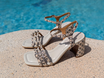 Sandalo da donna in pelle con tacco alto. Joy