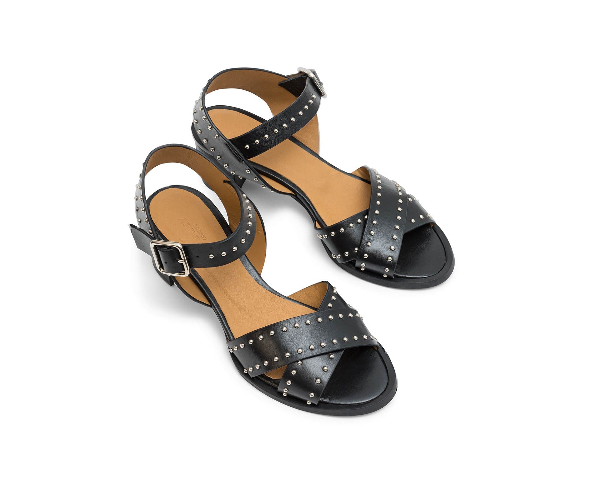 Sandalia de mujer en piel con tacón medio. Liddy