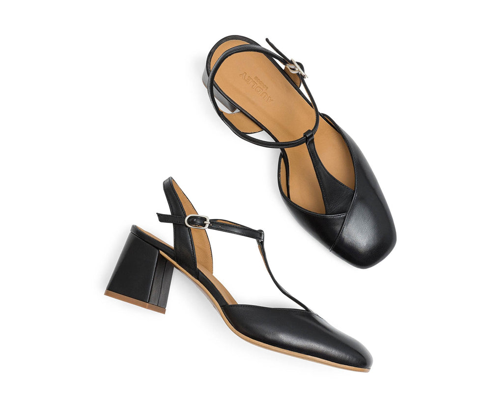 Scarpa da donna in pelle con tacco medio. Juliet