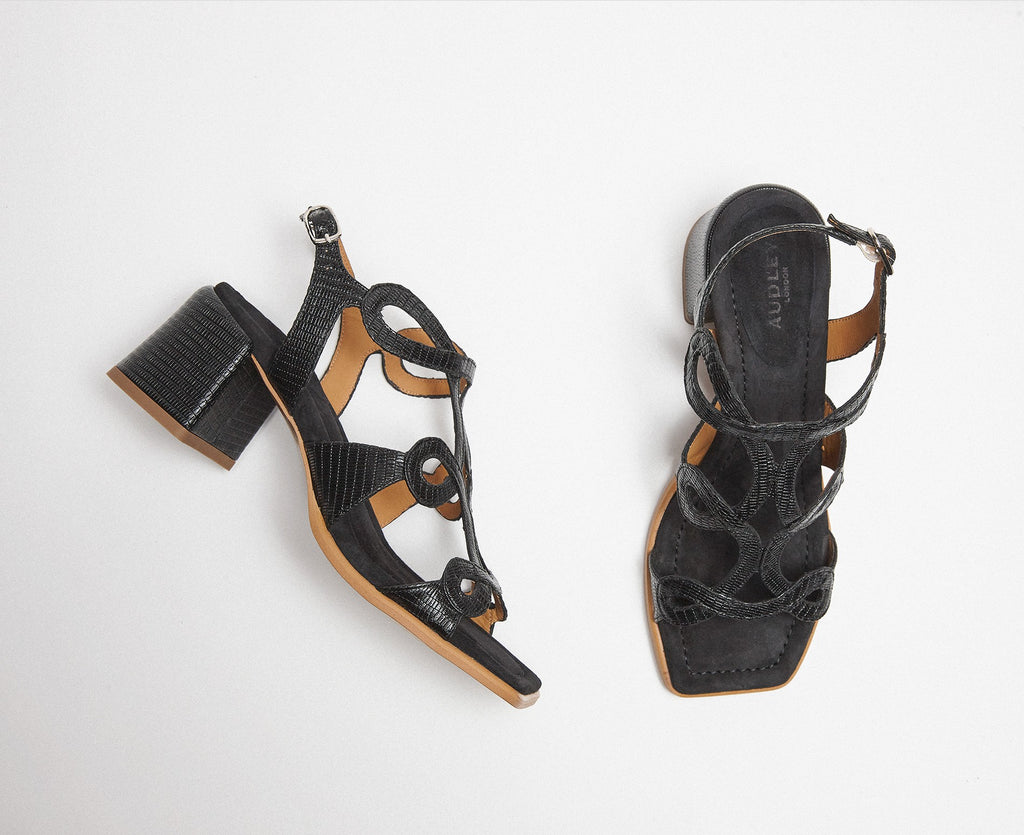 Sandalo da donna in pelle con tacco medio. Lievin