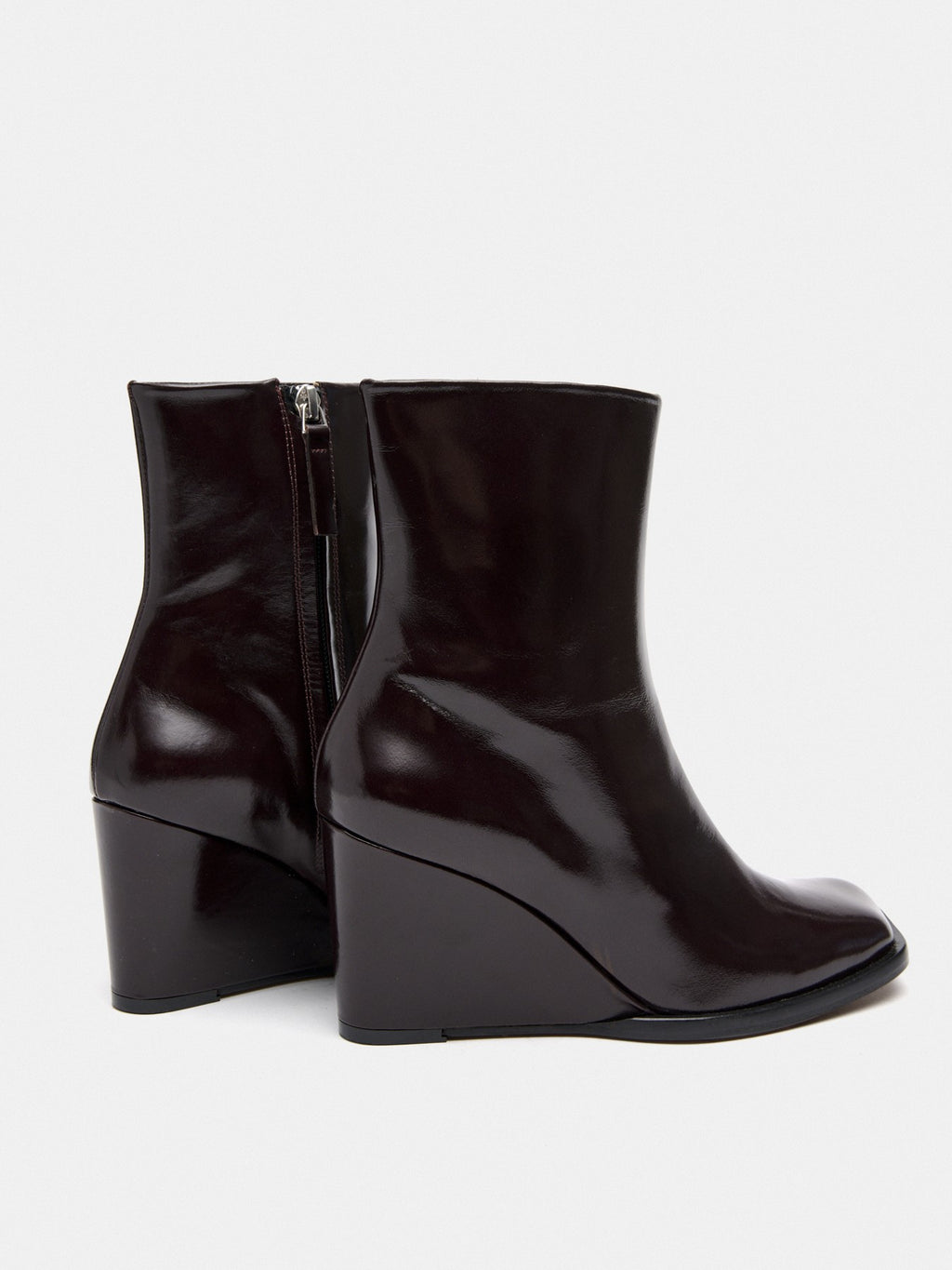 Botín de mujer en piel con tacón alto. Miwa