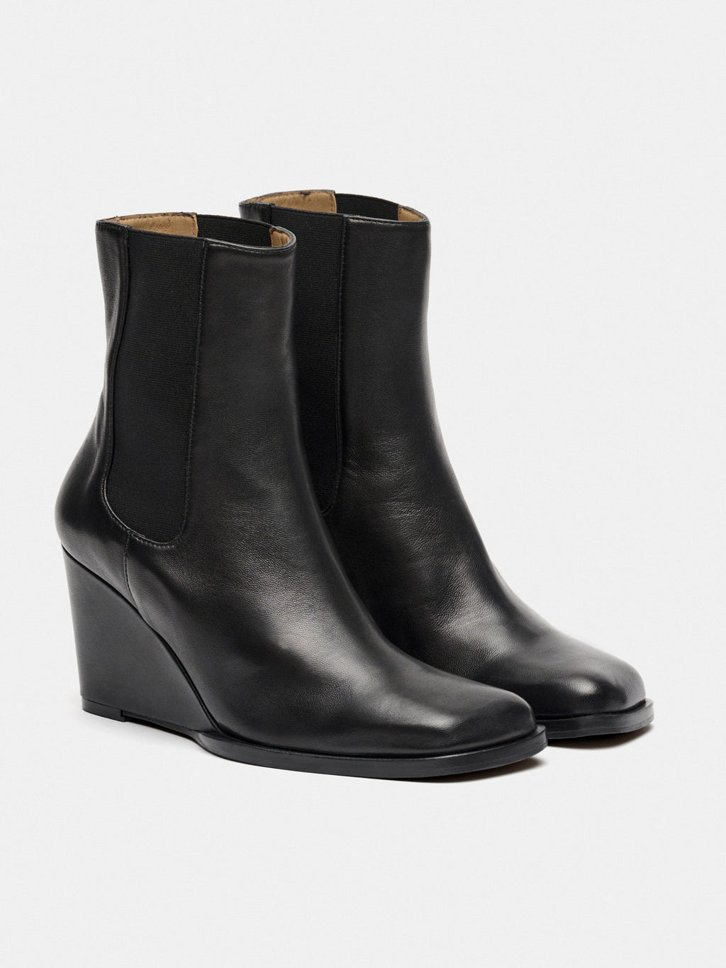 Botín de mujer en piel con tacón alto. Molly