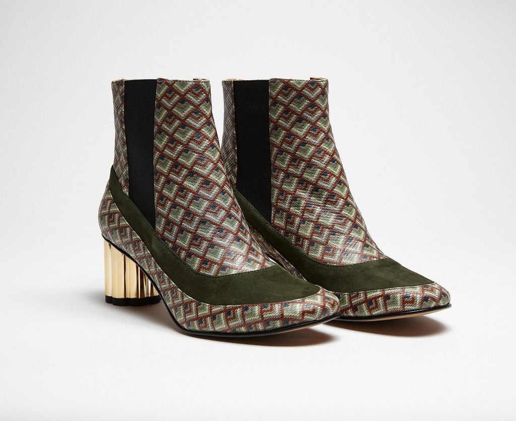 Botín de mujer en piel con tacón medio. Kajsa