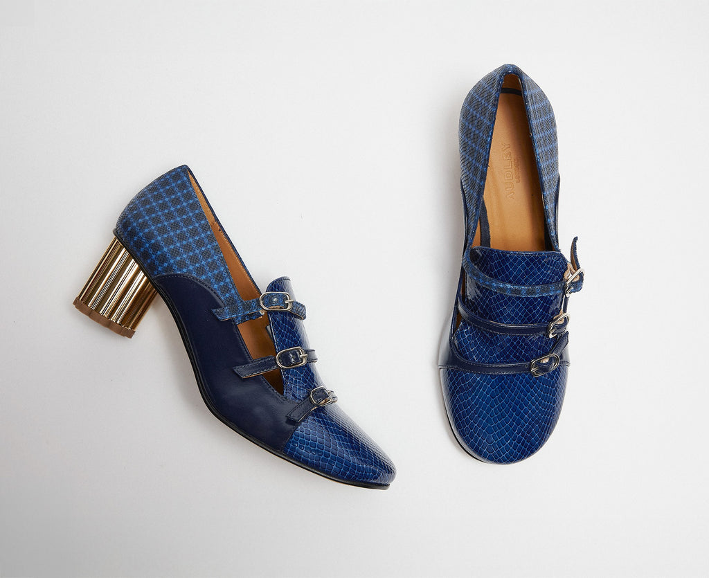 Zapato de mujer en piel con tacón medio. Kalira