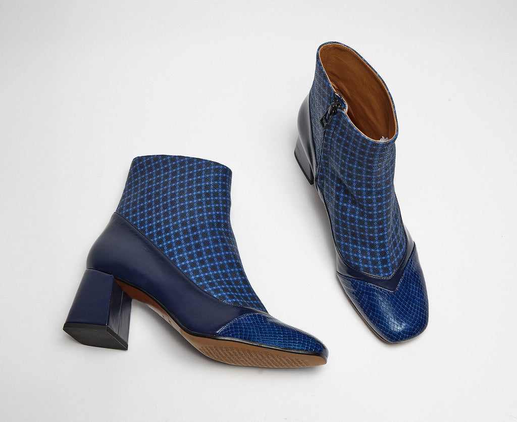 Botín de mujer en piel con tacón medio. Kireya