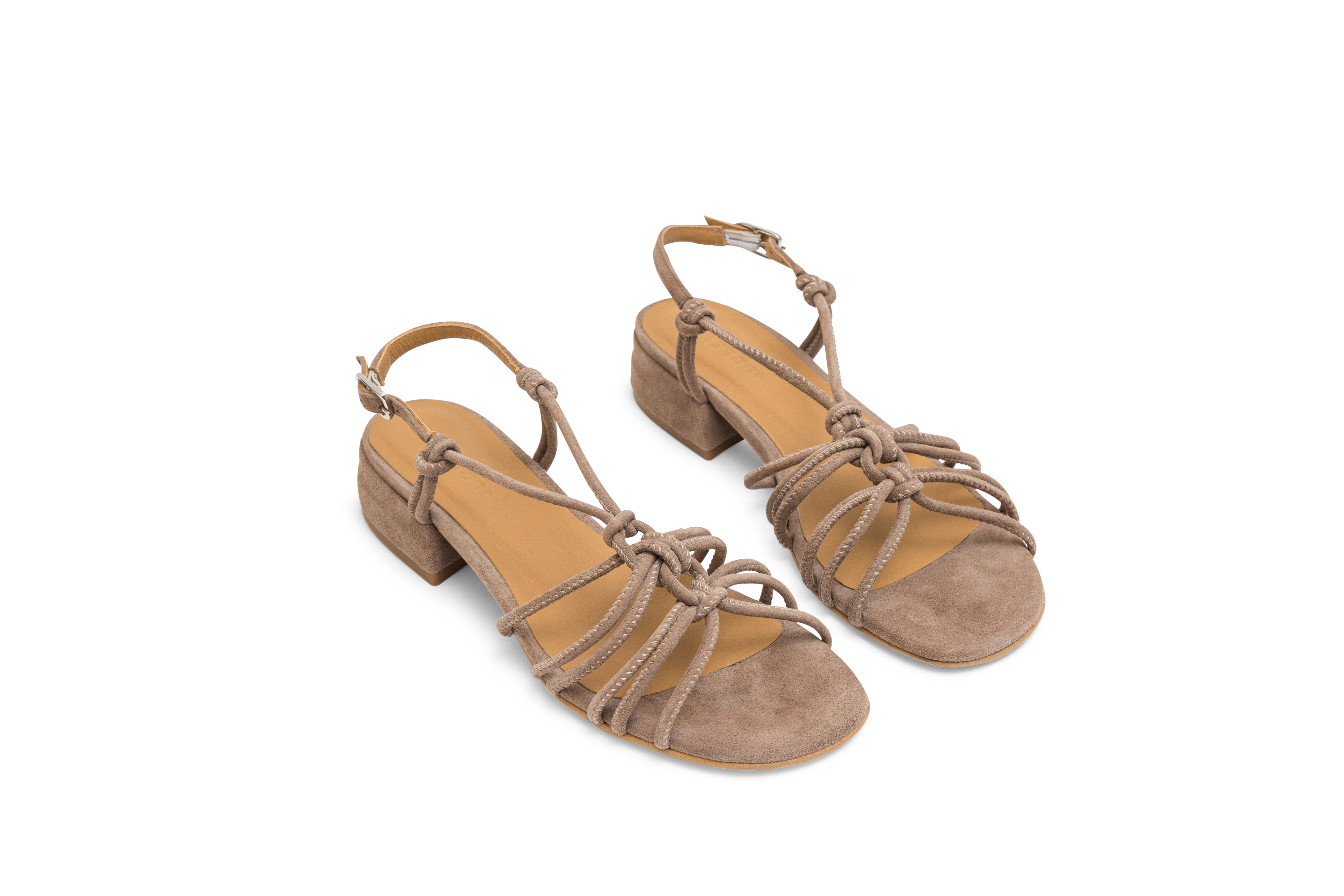 Sandalo da donna in pelle con tacco basso. Janisa