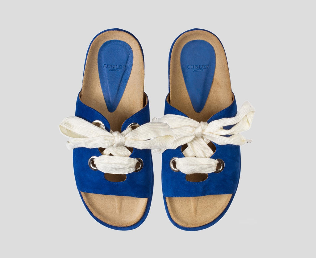 Sandalia de mujer en piel plana. Sirena