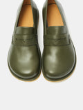 Scarpa da donna in pelle con tacco basso. Mavi