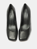 Zapato de mujer en piel con tacón alto. Onelia