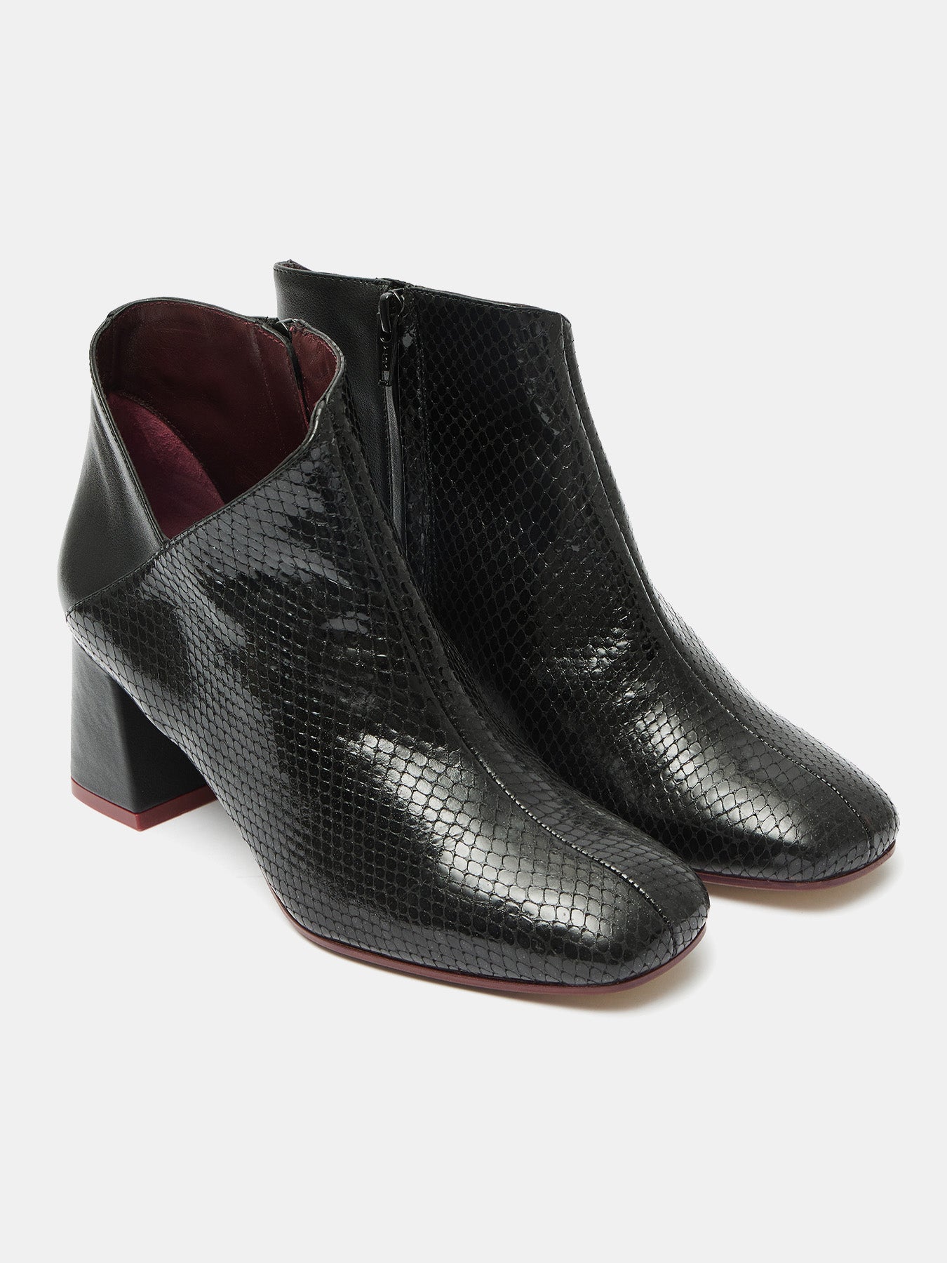 Women's leather ankle boots with a mid-heel. Miho