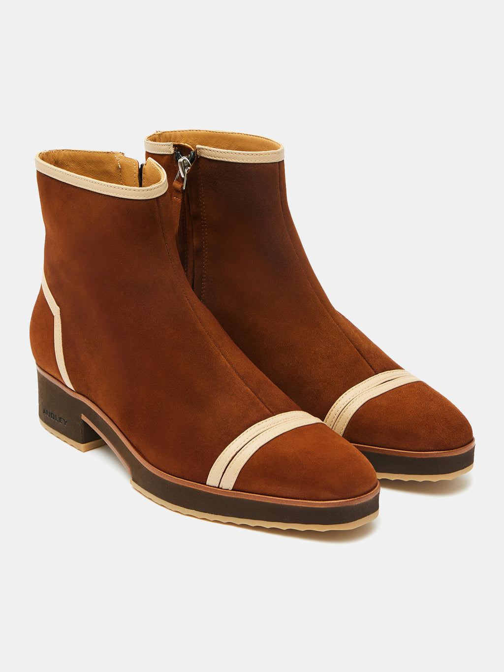 Women's leather ankle boots with a mid-heel. Orsini