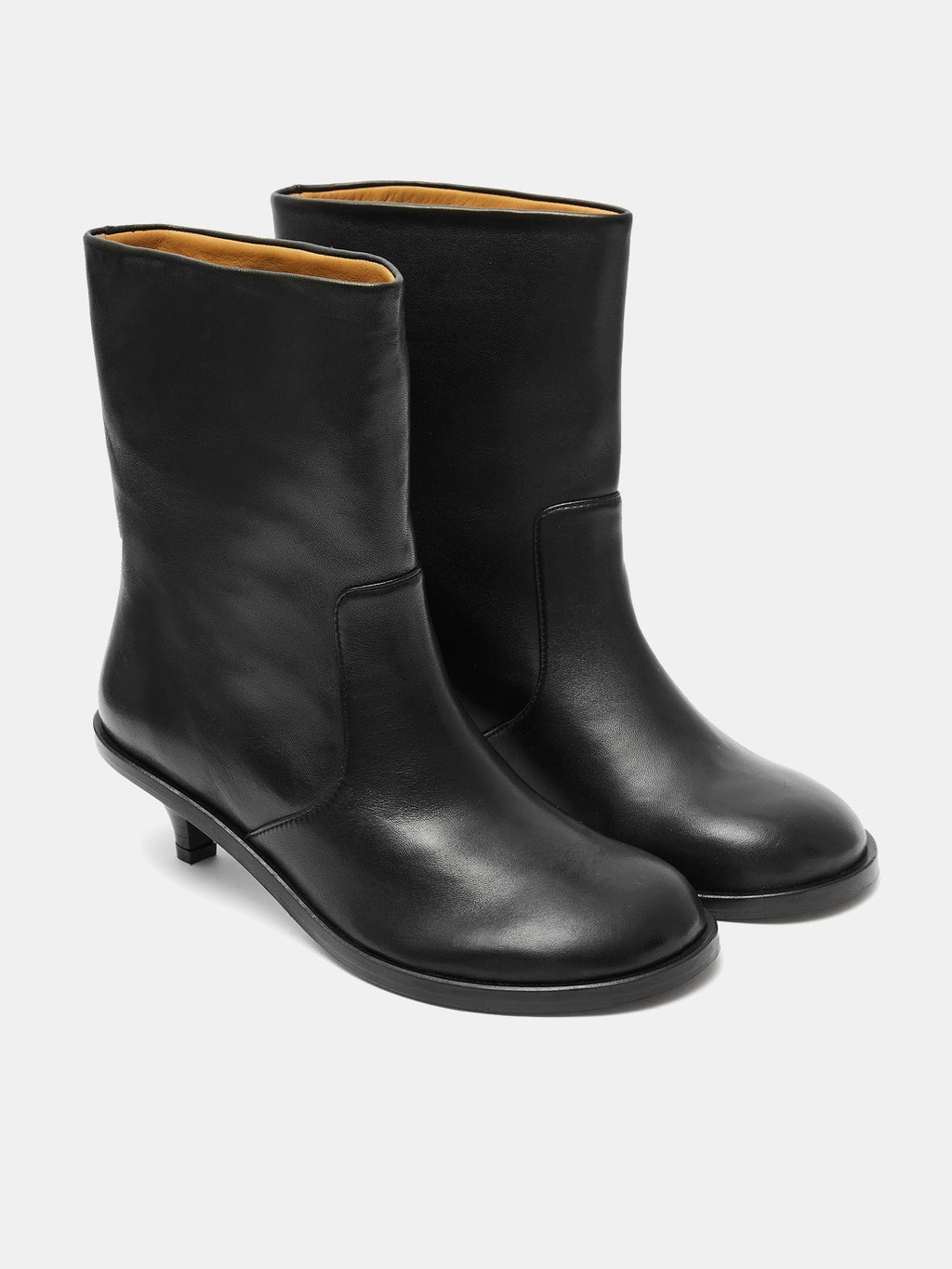 Women's leather ankle boots with a mid-heel. Miho