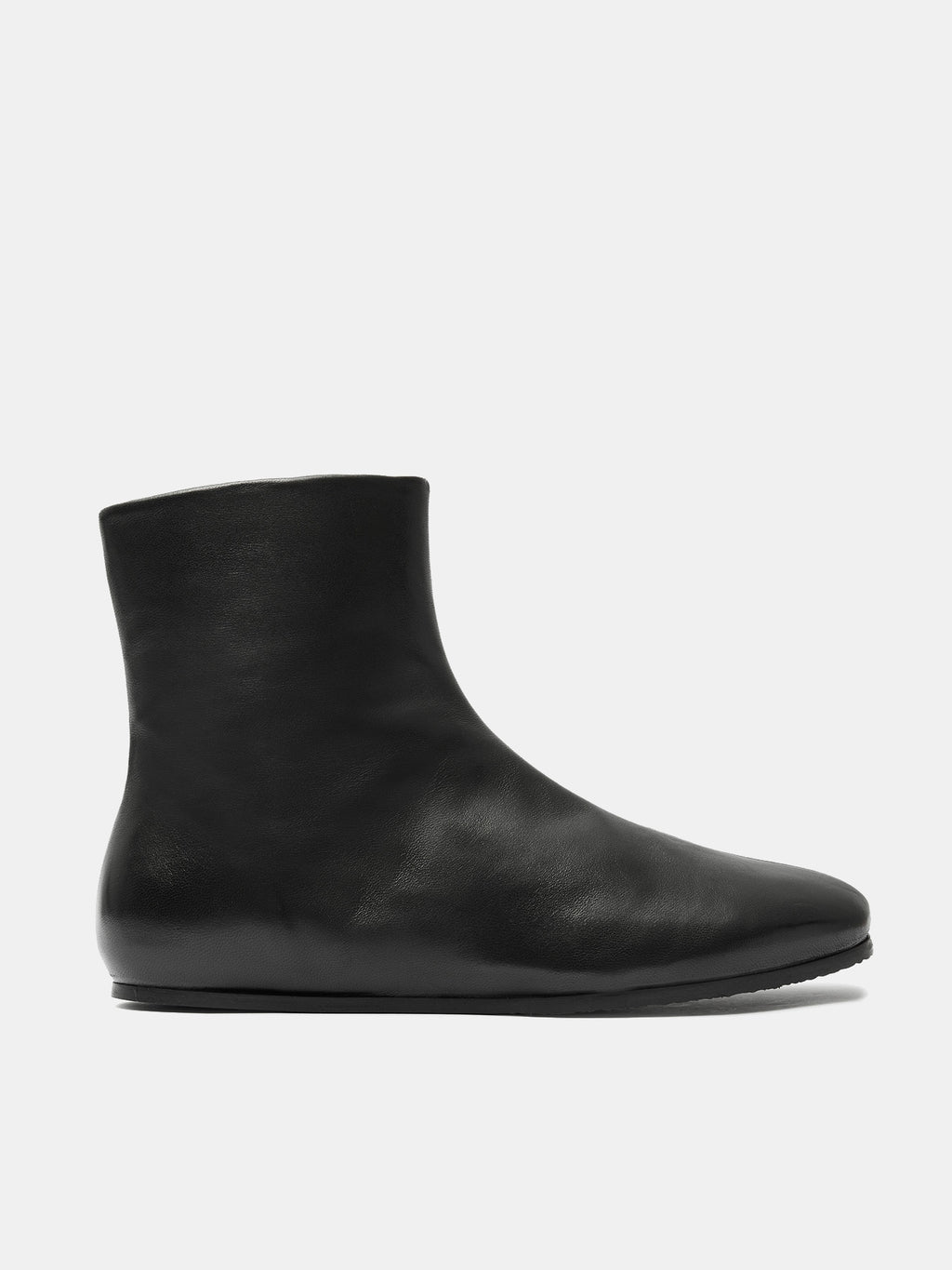 Women's leather ankle boots with a mid-heel. Miho