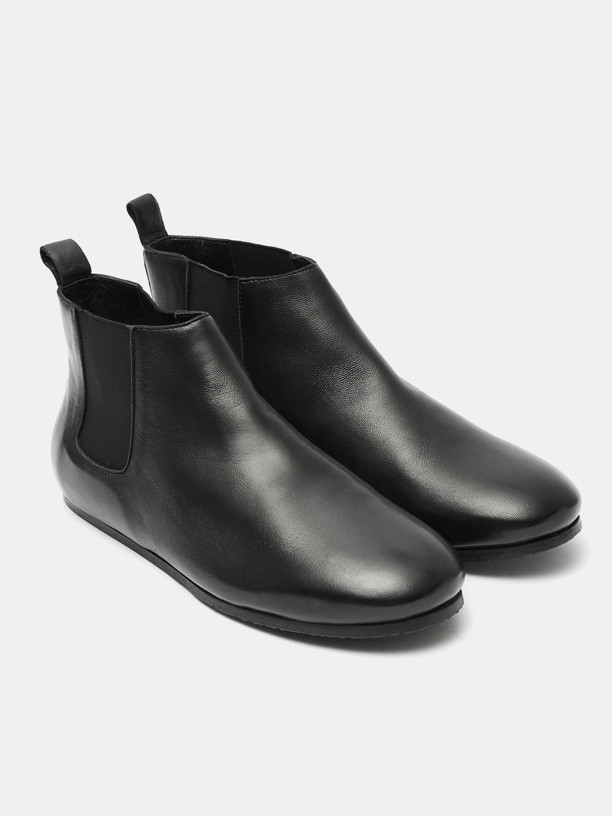 Women's leather ankle boots with a mid-heel. Miho