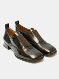 Scarpa da donna in pelle con tacco basso. Mavi