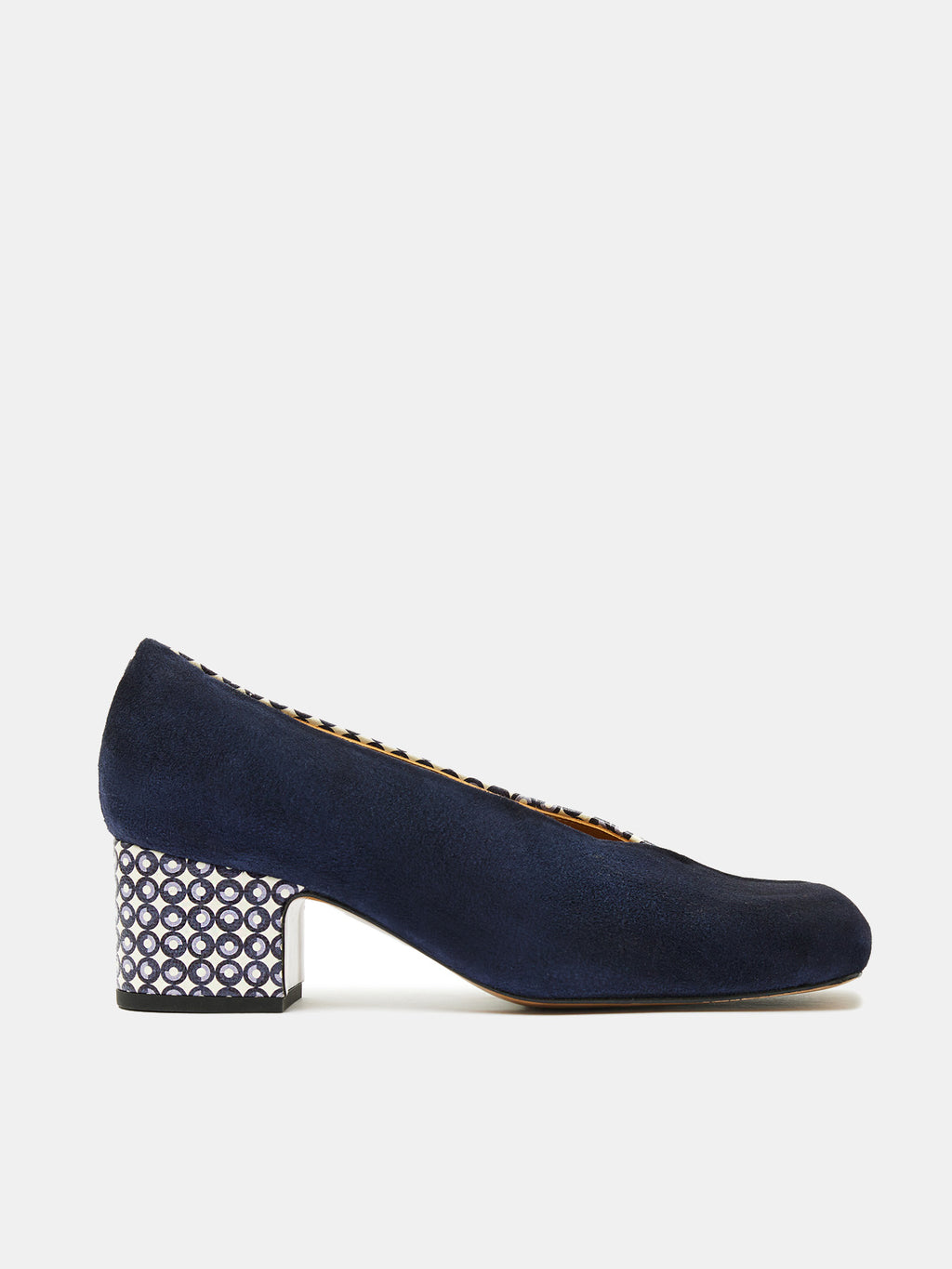 Scarpa da donna in pelle con tacco medio. Marga