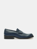 Scarpa da donna in pelle con tacco basso. Mavi