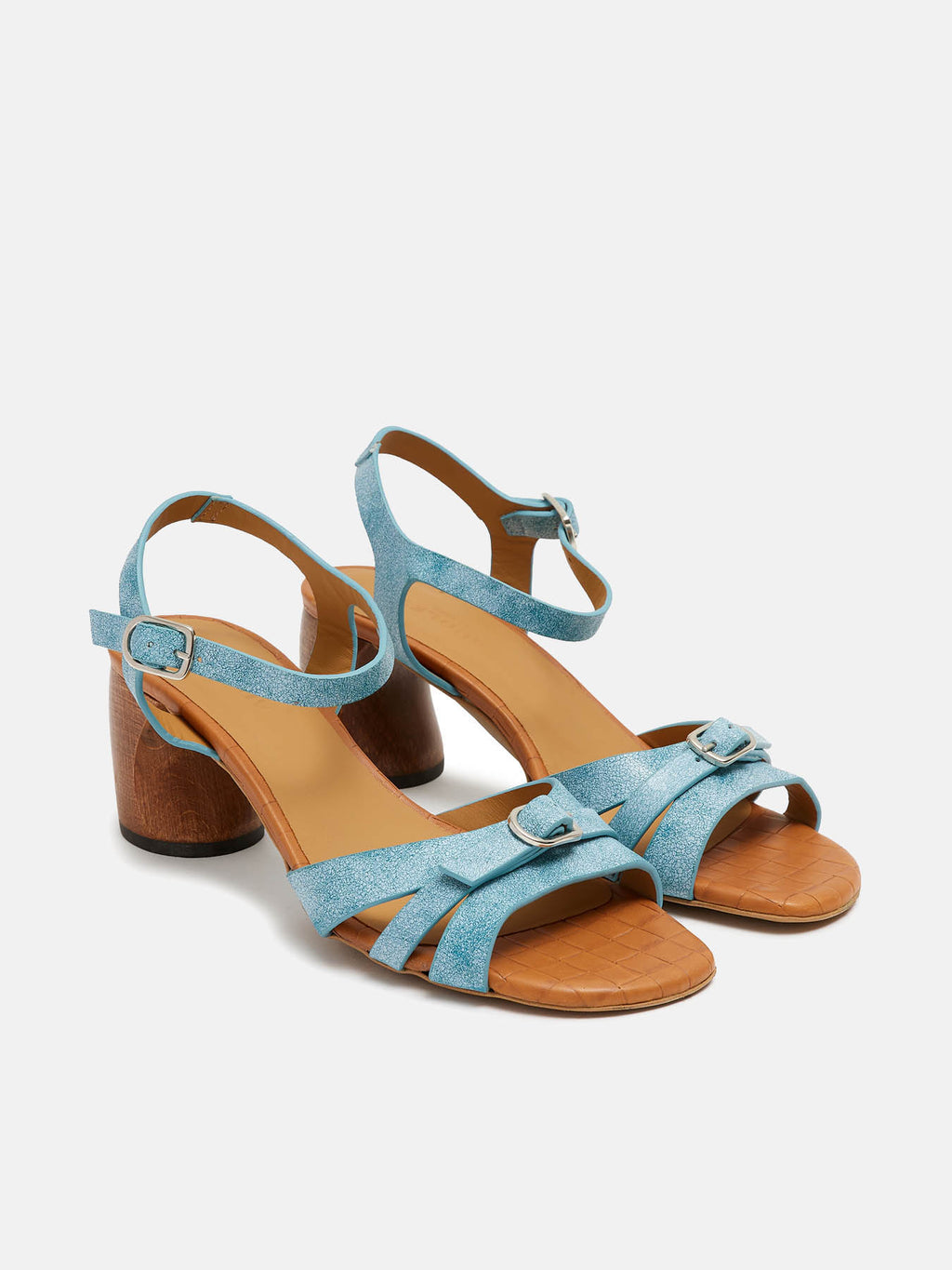 Sandalo da donna in pelle con tacco medio. Lievin