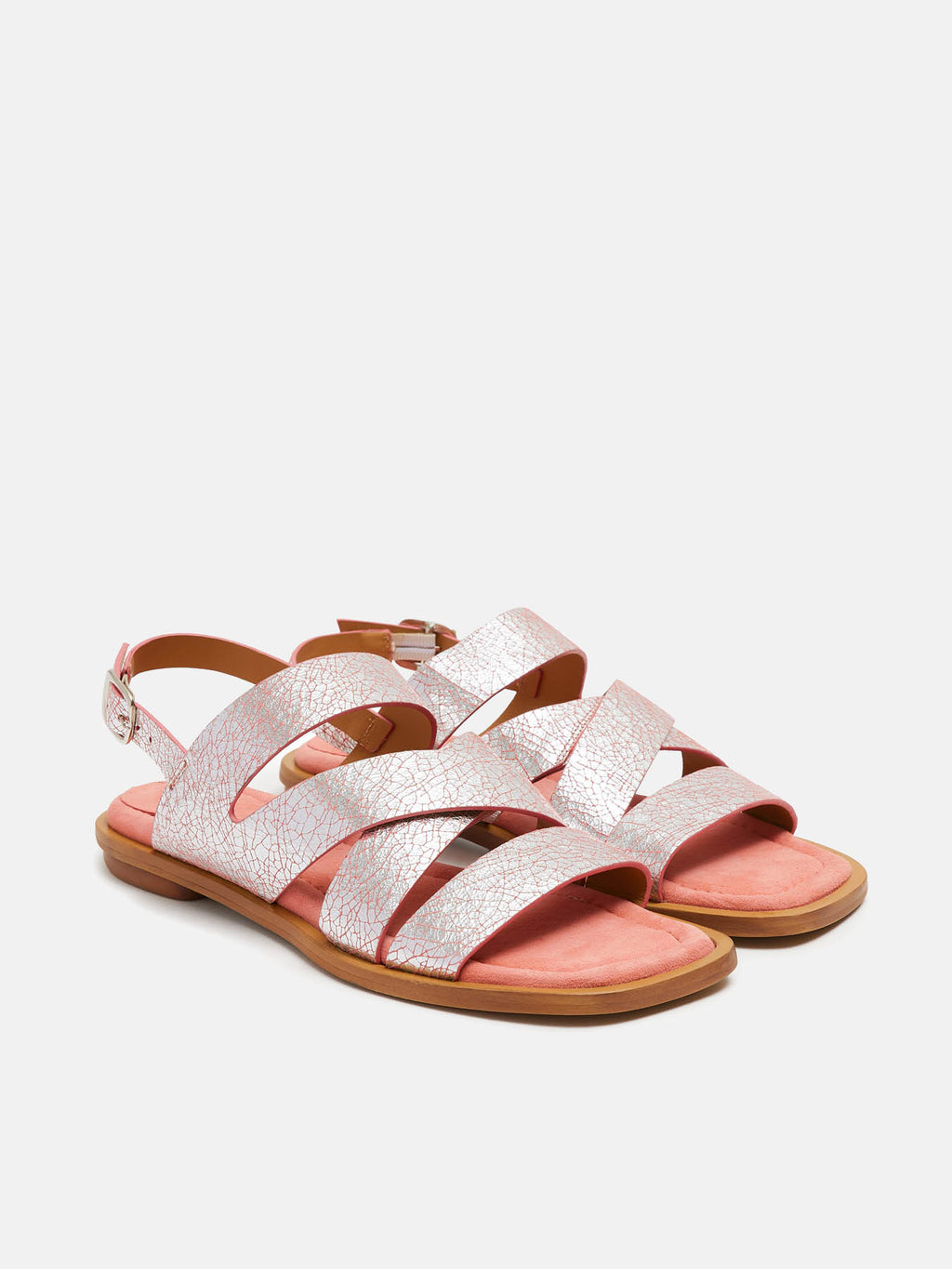 Women's leather sandal with low heel. Nairis
