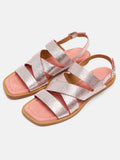 Women's leather sandal with low heel. Nairis