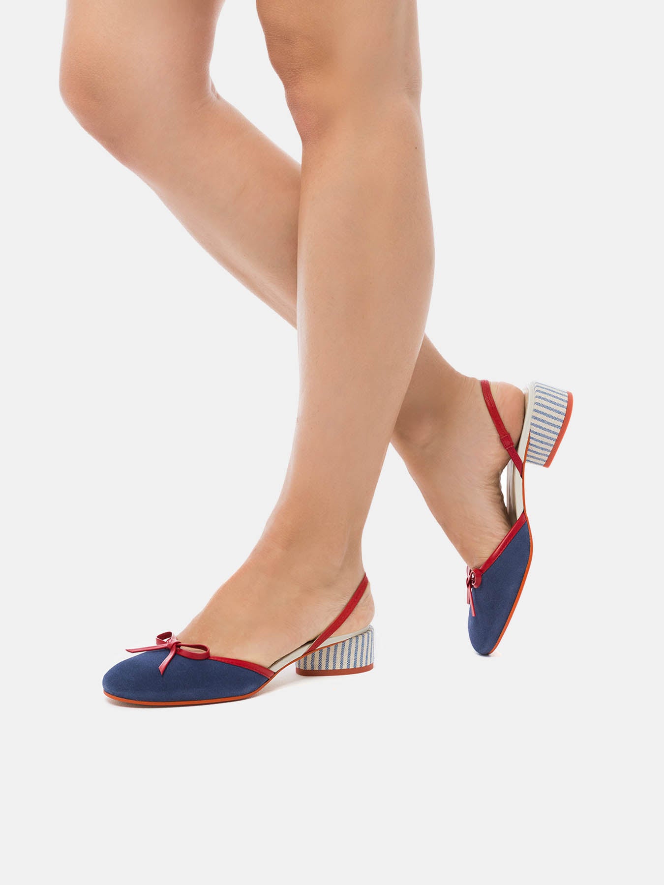 Zapato de mujer en piel con tacón bajo. Nicol