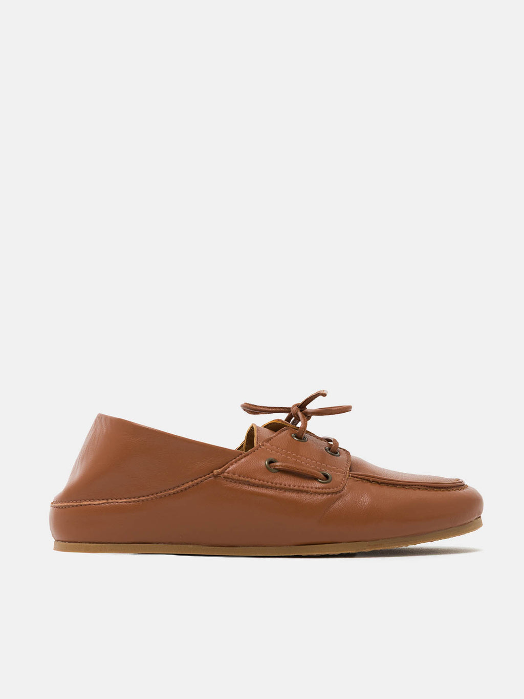 Scarpa da donna in pelle con tacco basso. Norabel
