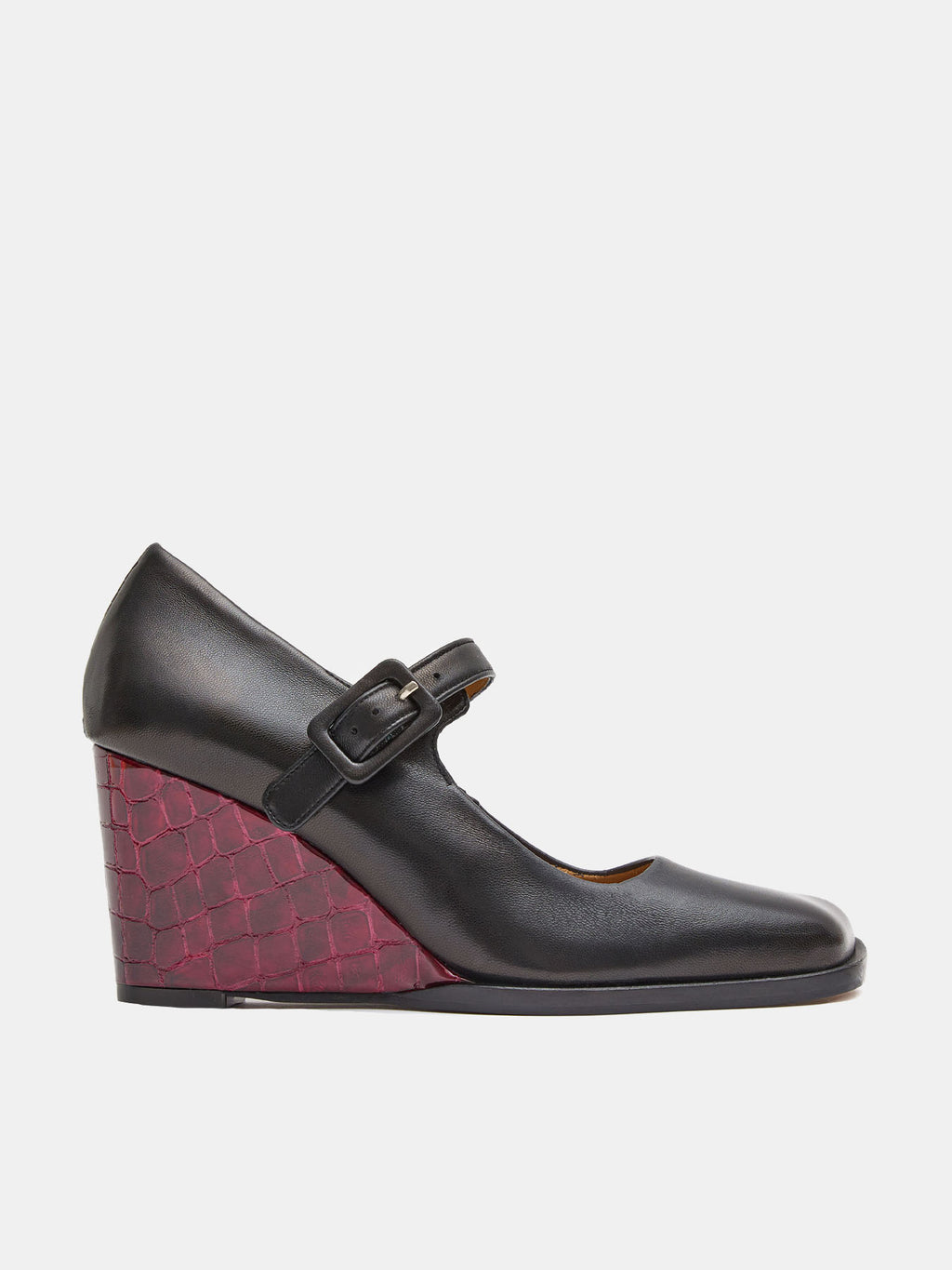 Scarpa da donna in pelle con tacco alto. Melina