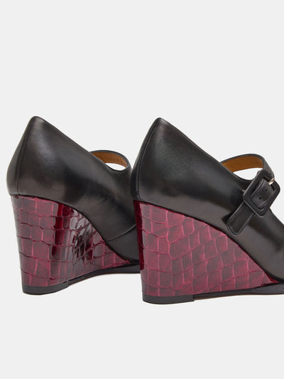 Scarpa da donna in pelle con tacco alto. Melina