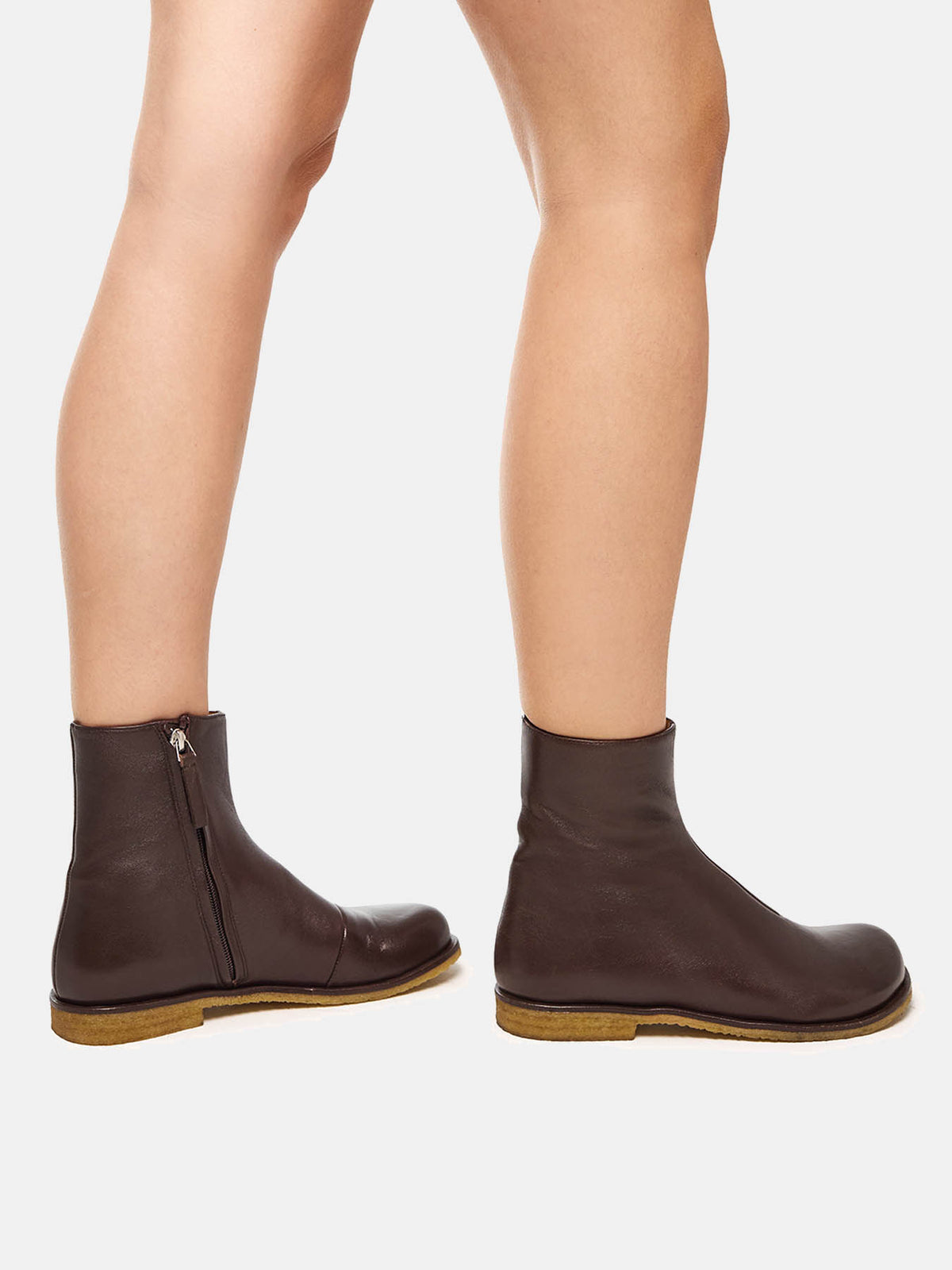 Women's leather ankle boots with a mid-heel. Miho