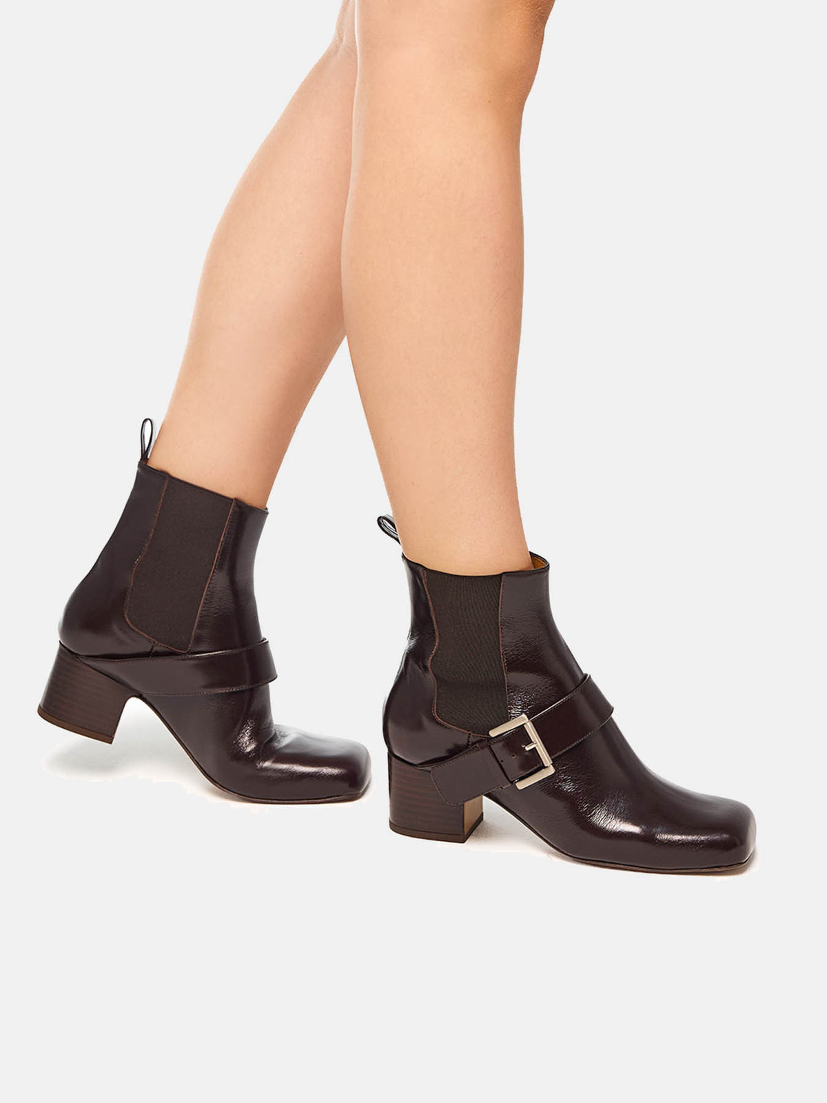 Women's leather ankle boots with a mid-heel. Miho