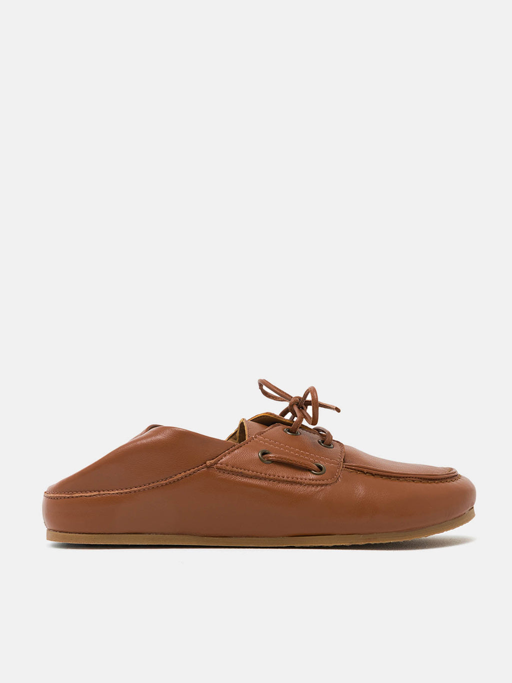 Scarpa da donna in pelle con tacco basso. Norabel