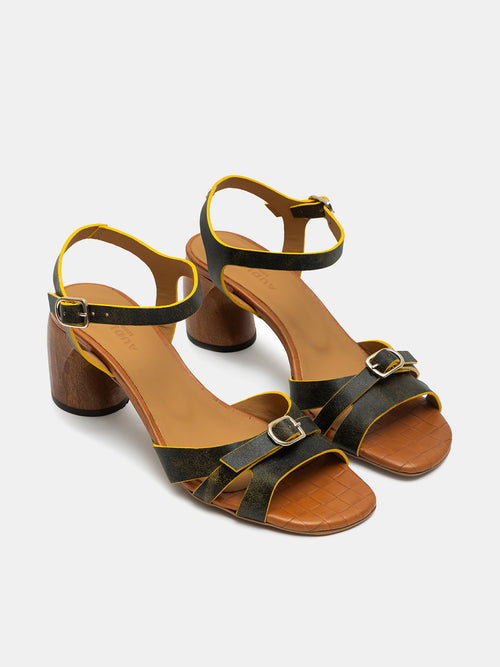 Sandalo da donna in pelle con tacco medio. Lievin