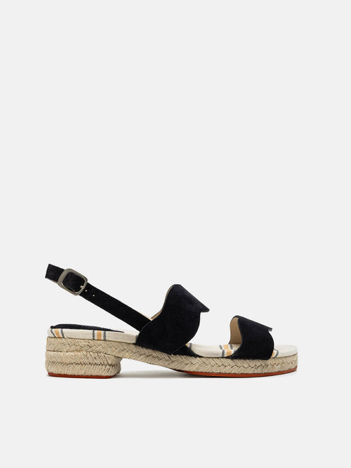 Sandali da donna in pelle con tacco basso. Nerys