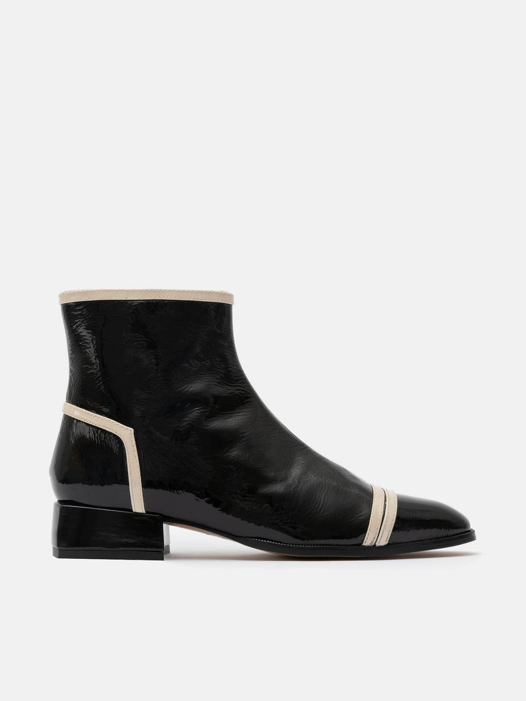 Women's leather ankle boots with a mid-heel. Oneill