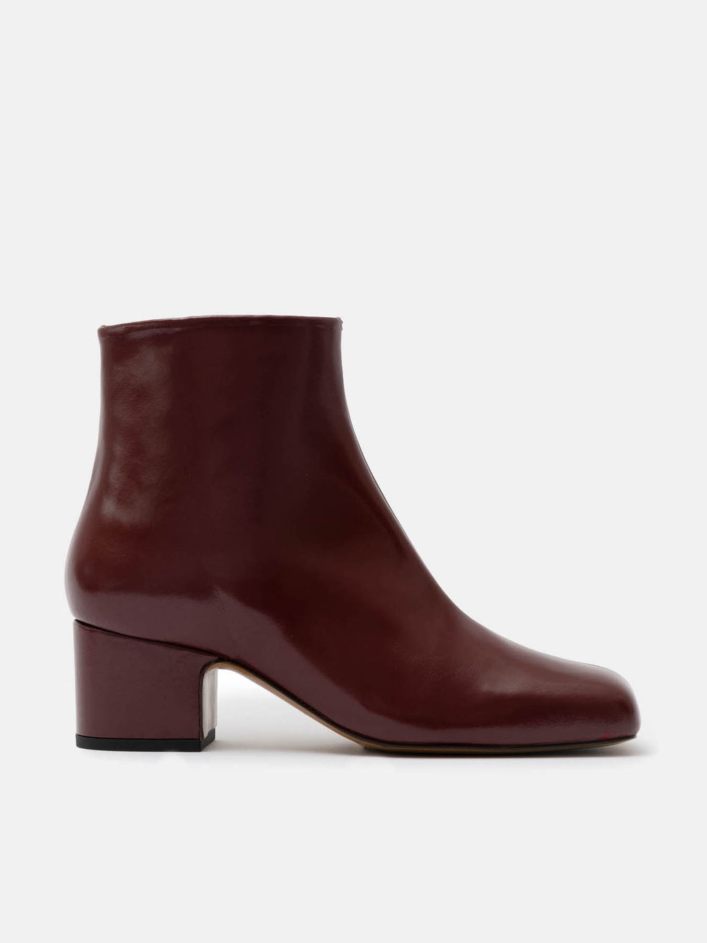 Stivaletti da donna in pelle con tacco medio. Ophelie
